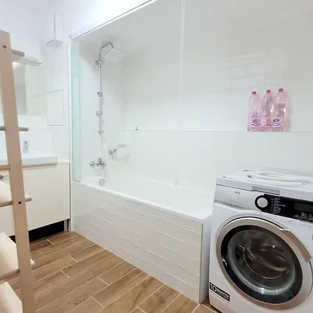 Slovakia Urban Oasis With A View Appartement